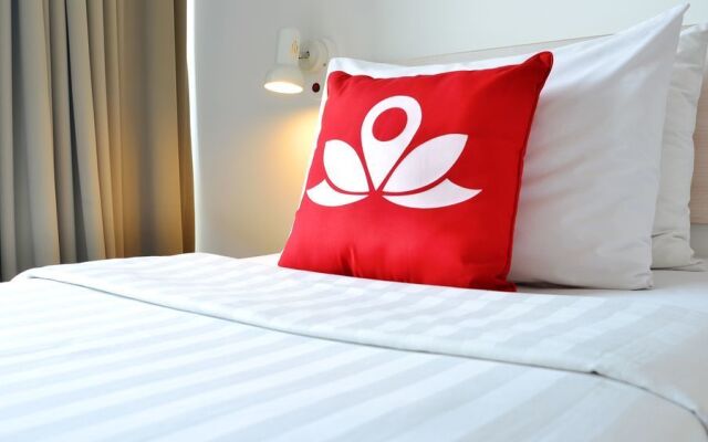 Zen Rooms Soi Sribumphen