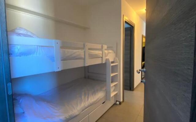 Appartement neuf tout confort en bord de mer