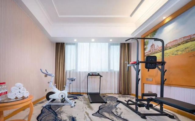 Vienna Hotel (Bolo West Bus Station)