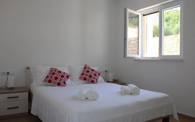 Slano Bay Apartments