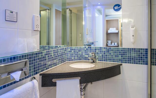 Holiday Inn Express Leicester - City by IHG