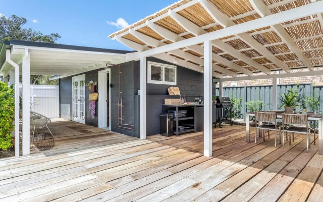 The Beach Hut, Jervis Bay