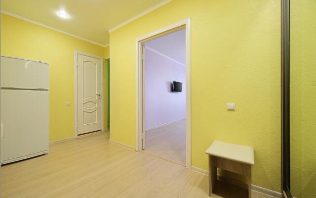 Апартаменты на улице Крайнего 4