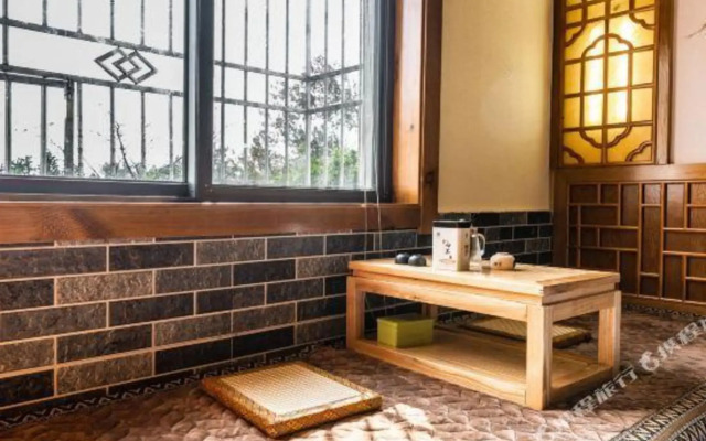 Taoyuanju Inn