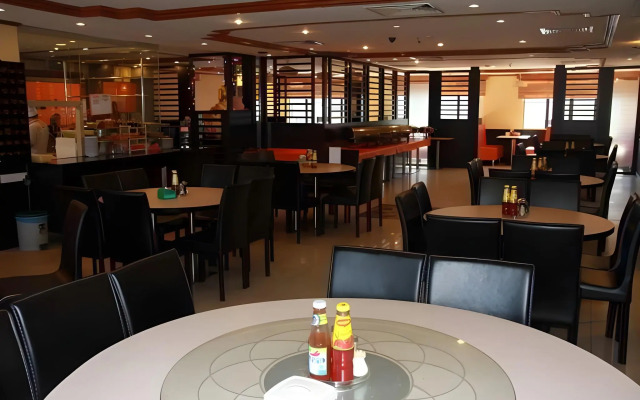 Grand City Hotel
