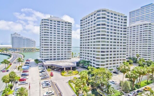 Four Ambassadors Hotel