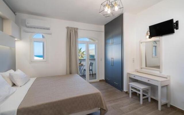 Renata Mare Apartments