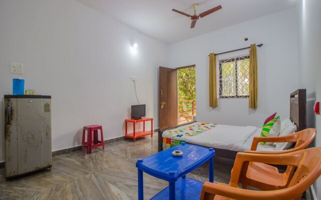 OYO 12987 Home Spacious Studio Mandrem Beach