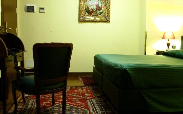 Quality Comfort Rooms