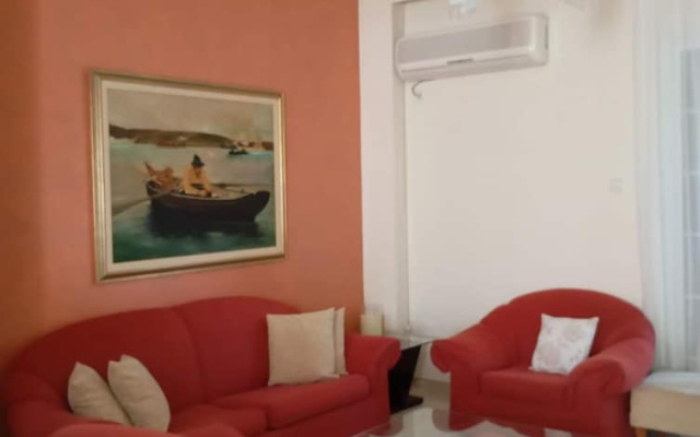 Quiet Apartment in Neo Herakleio Athens