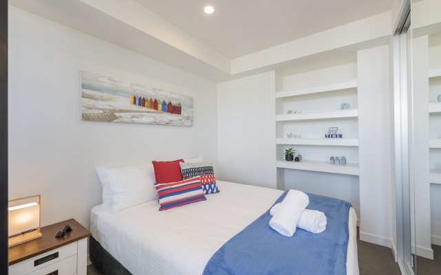 Astra Apartments Newcastle East – Guest Rooms – Newcastle