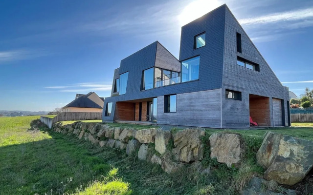 Studio With Terrace and Superb sea View