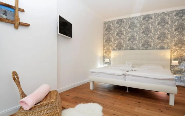 Heart Shell in the Villa Li