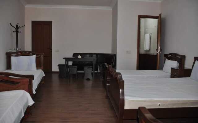 Aramazd Hotel