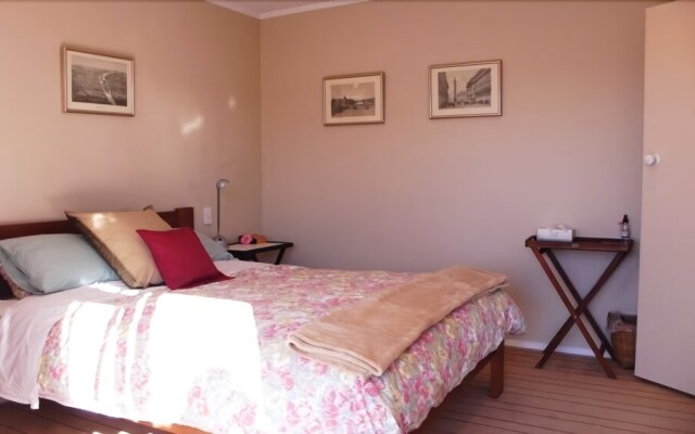 Clevedon Ridge Bed & Breakfast