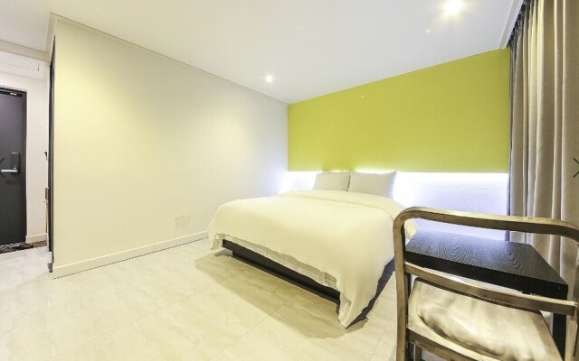 Selene Hotel