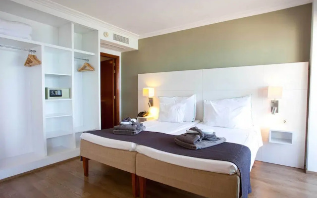 FERGUS Style Palma Beach