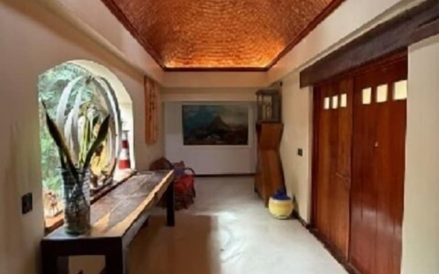 Villa con Piscina y Acceso a Laguna Yalkú, Akumal