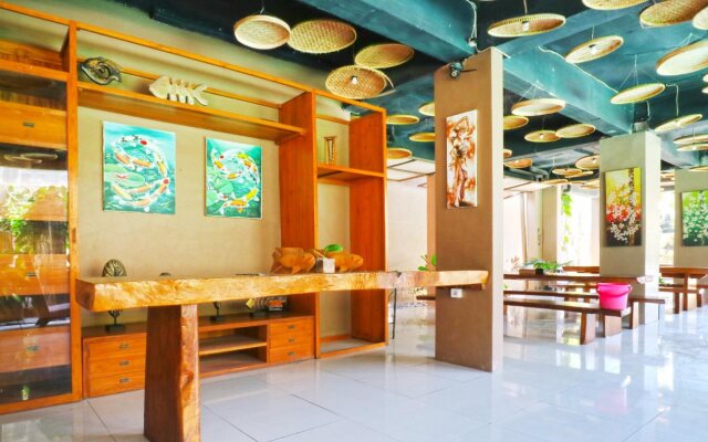 KOI Hotel & Residence