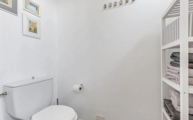 Rural House Los Orovales with Terrace and Parking