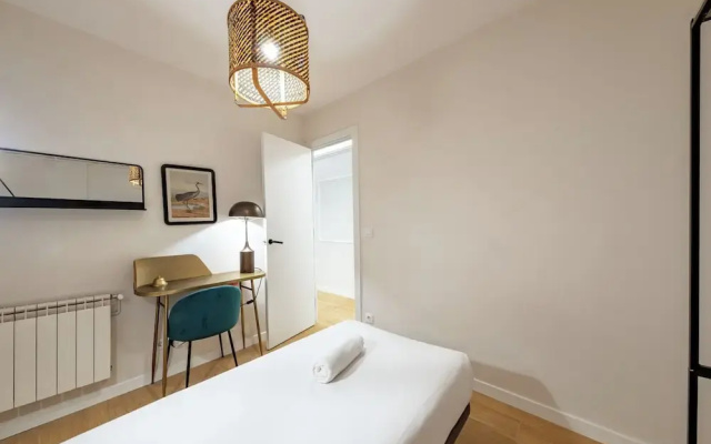 BeBarceloner Eixample Apartments