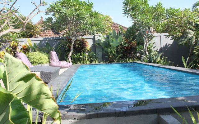 Airy Seminyak Kerobokan Beraban 9 Bali