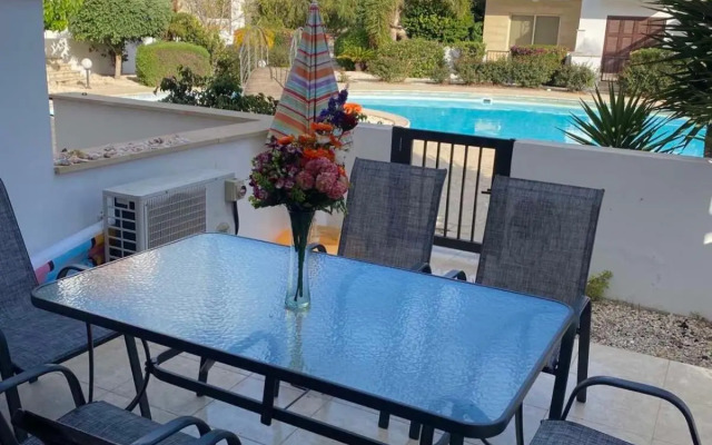 House , Appartment with pool, Paphos
