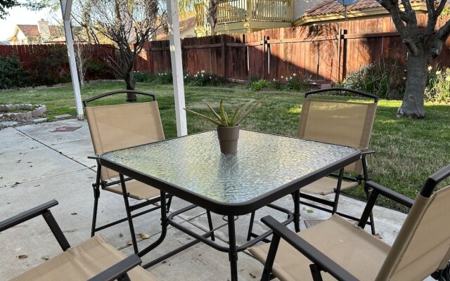 Private bedroom in Peach Blossom Country House