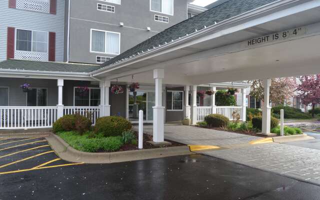 Country Inn & Suites by Radisson, Gurnee, IL