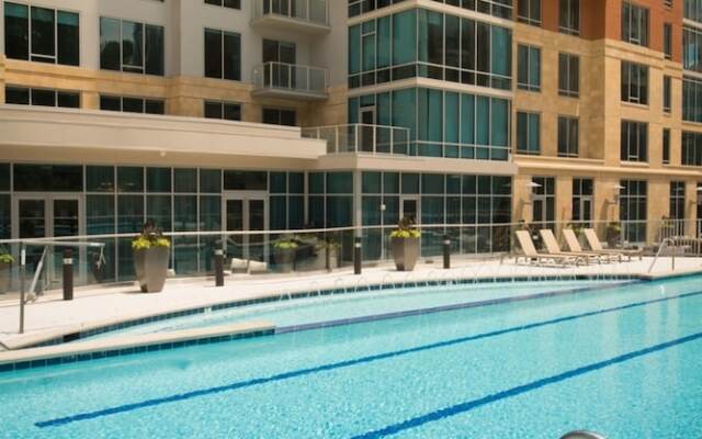 Ovation at Park Crest by Bridgestreet