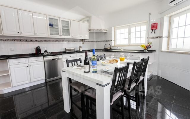 Moinho D Ouro Residence by Acasadascasas