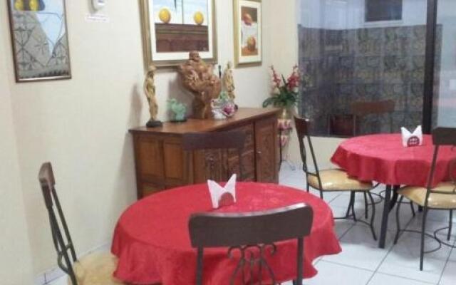 Hostal Casa Suiza