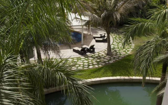 Shangri-La Hotel Apartments Qaryat Al Beri