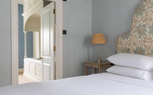 Chester Row IV by Onefinestay