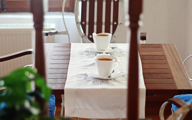 Hotel Des Etrangers - Special Class