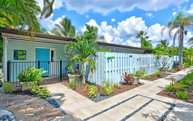 The Elephant Ear Cabanas