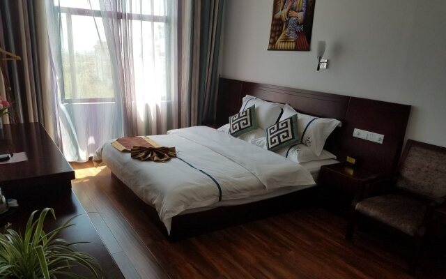 Dali Mountain Delights Hotel