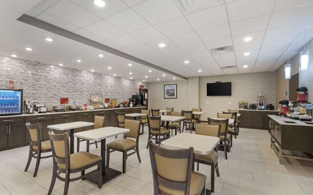 Best Western Plus South Holland/Chicago Southland