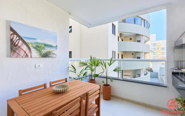 Bh33: Apto Perto De 4 Praias Com Ar E Piscina!