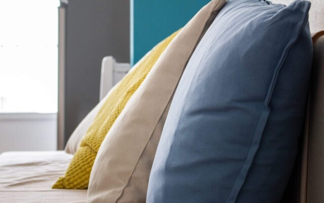 Cozy Apartment For 5 - 400m to Grande Plage