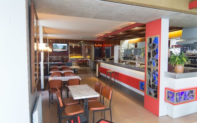 Hotel Restaurant Le Parisien
