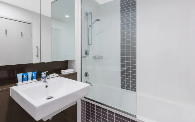 Meriton Suites Kent Street, Sydney