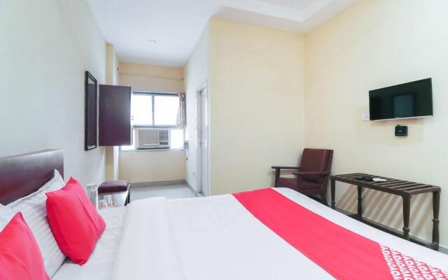 OYO 47526 Hotel Himalaya Residency