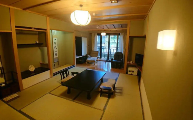 Kasuga Hotel