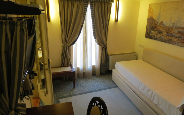 Hotel Dei Dragomanni