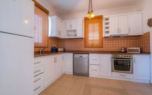 Infinity Flora Villa