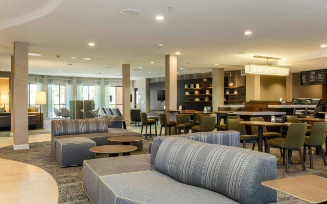 Courtyard by Marriott Roseville Galleria Mall/Creekside Ridge Drive