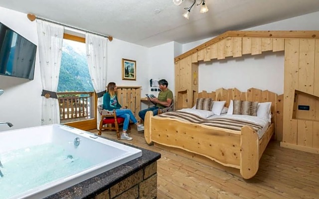 Family Hotel La Grotta