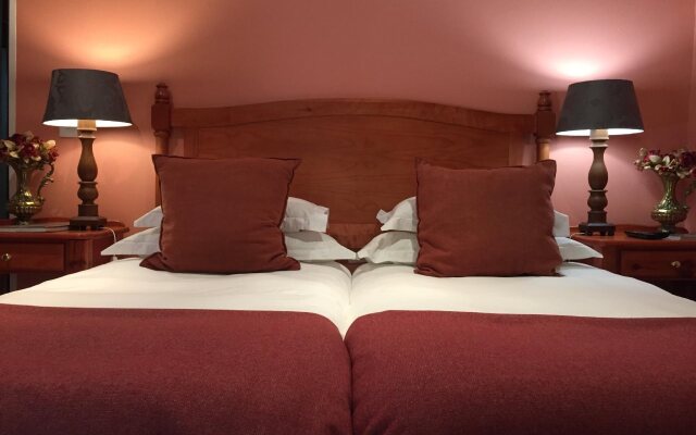 The Crown Guesthouse