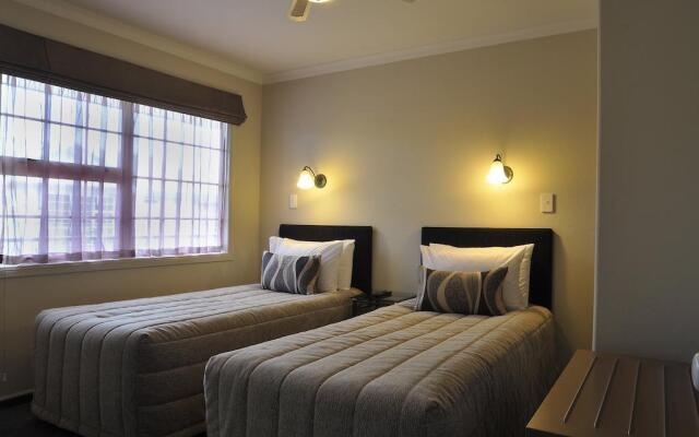 Silver Fern Rotorua Suites & Spa